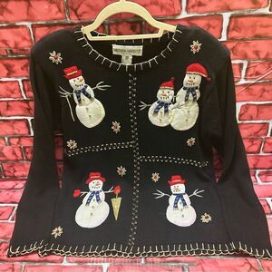 VICTORIA HARBOUR Christmas Sweater Petite crew neck snowman’s